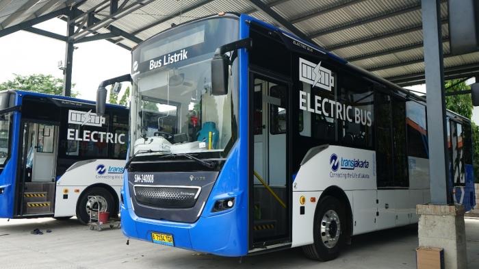 Bus listrik hasil rakitan CKD